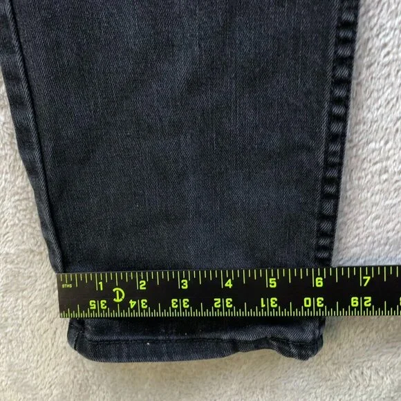 Levi's Mens Jeans Size 31x32 511 Slim Straight Classic Black Denim Casual Travel - Picture 4 of 13